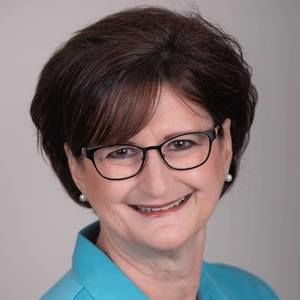 Meet your Posher, Deborah